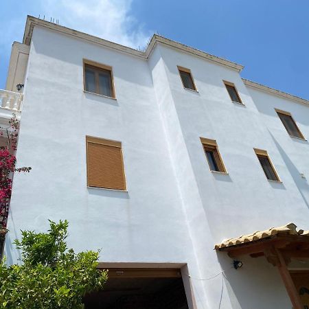Am Apartment Саранде Екстериор снимка