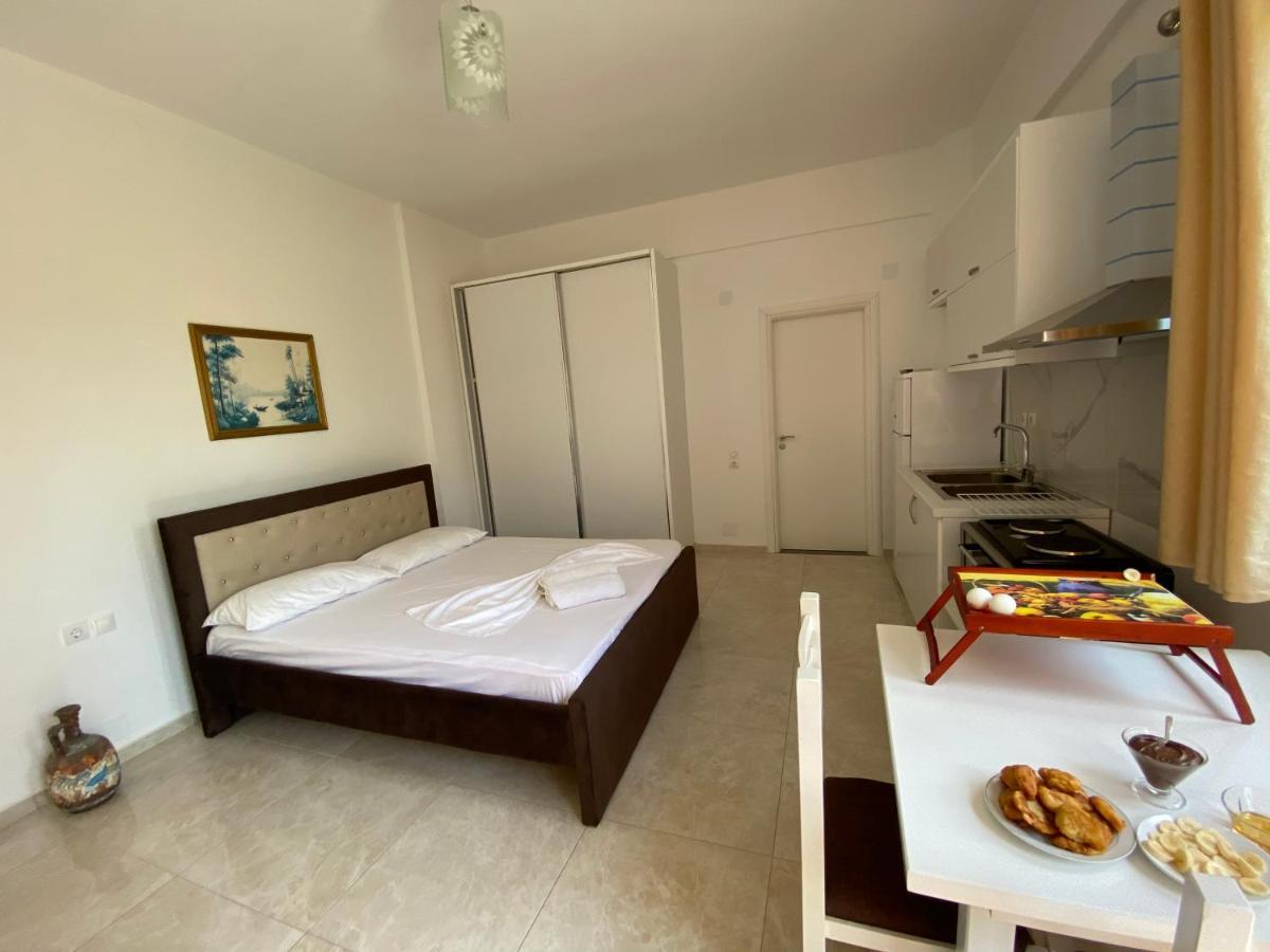 Am Apartment Саранде Екстериор снимка