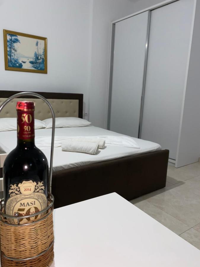 Am Apartment Саранде Екстериор снимка